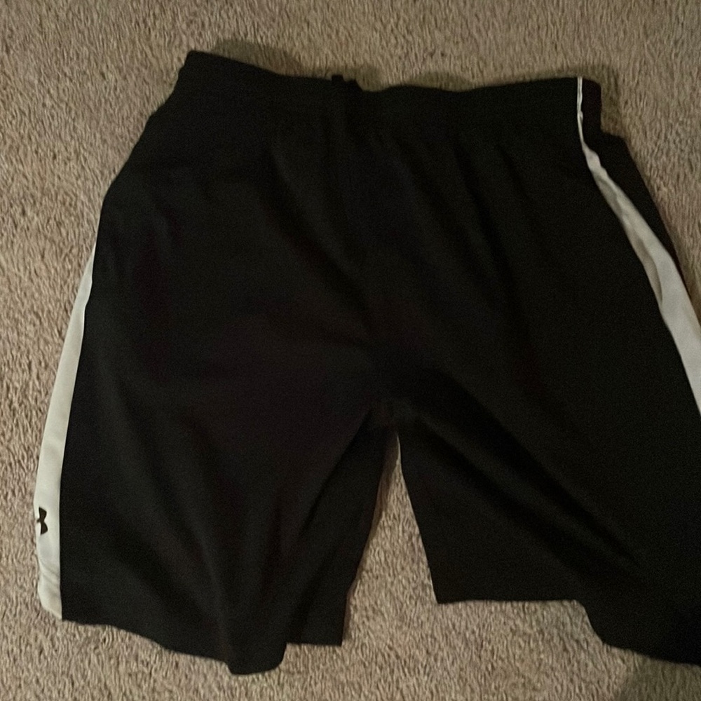 Under Armour work out shorts large